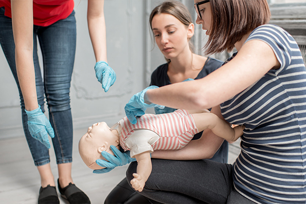 Highfield Level 3 International Award in Emergency Paediatric First Aid and Use of an AED