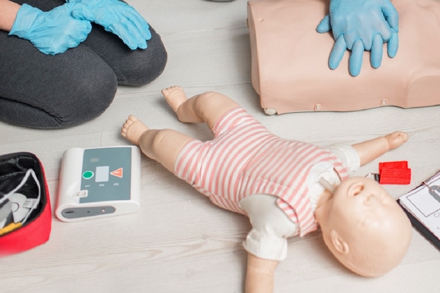 Highfield Level 3 International Award in Emergency Paediatric First Aid and Use of an AED